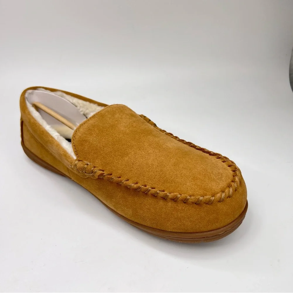 NWT Lands’ End Men’s English Tan Suede Leather Faux Fur Lined Moccasin Slippers